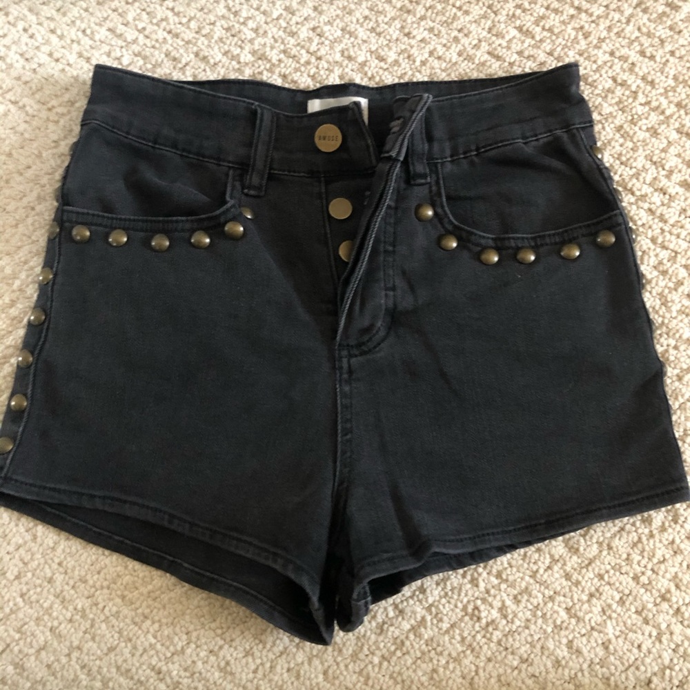 Amuse society black denim shorts